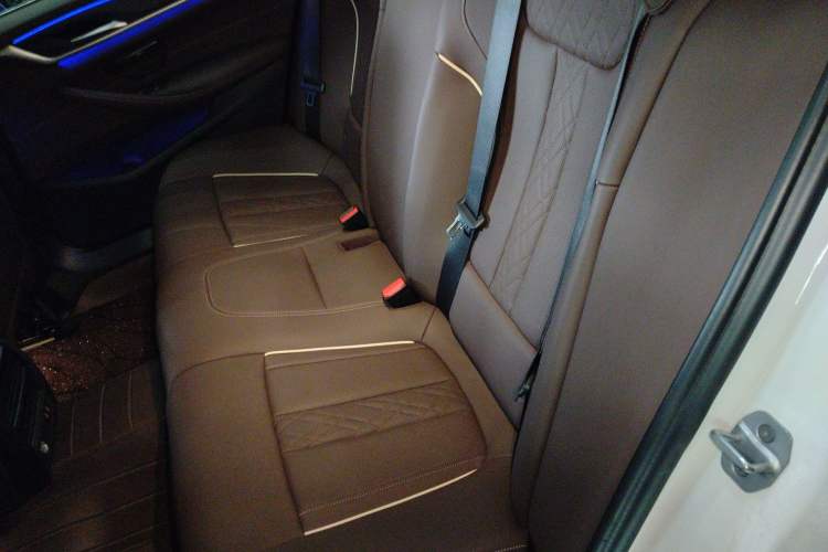 Used BMW 5 Series 2023 530Li Leading Model M Sport Package