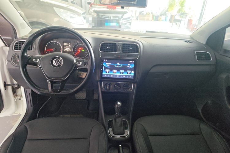 Used Volkswagen Polo 2016 1.6L Automatic Comfort Model
