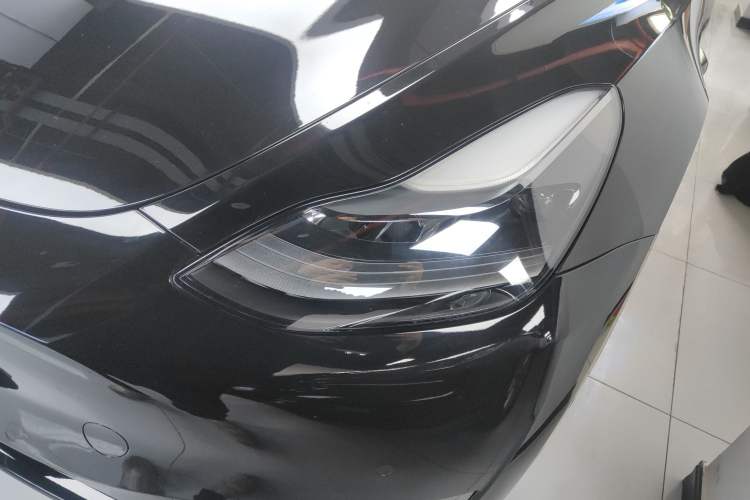 Used Tesla Model Y 2021 Standard Range Rear-Wheel Drive Version