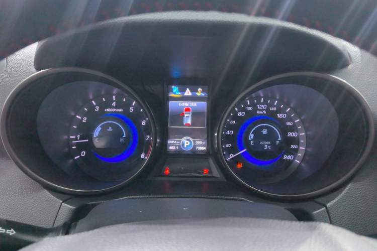 Used Changan CS75 2016 1.8T Automatic Elite Model China V Standard
