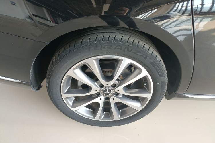 Used Mercedes-Benz E-Class 2018 E 200 L
