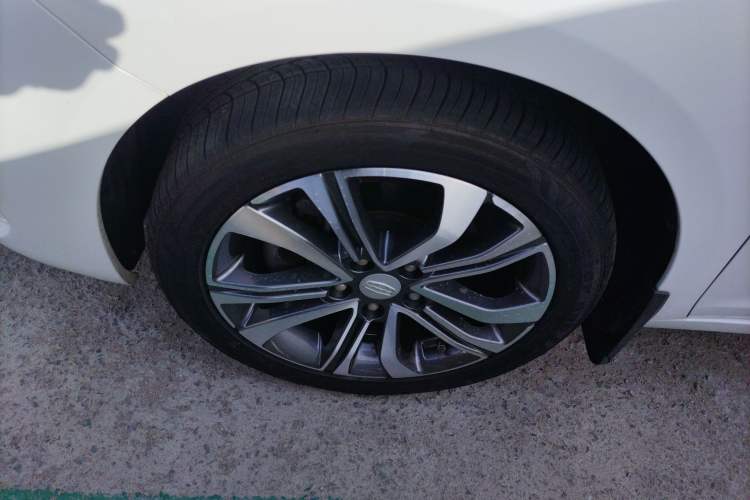 Used Geely Auto Emgrand GL 2018 1.4T DCT Flagship Edition