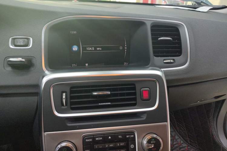 Used Volvo S60 2018 S60L T3 Smart Progress Edition
