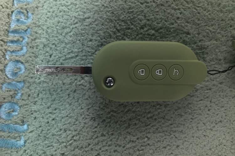 Used Wuling Hongguang MINIEV 2022 Macaron Premium Model – Lithium Ternary Battery
