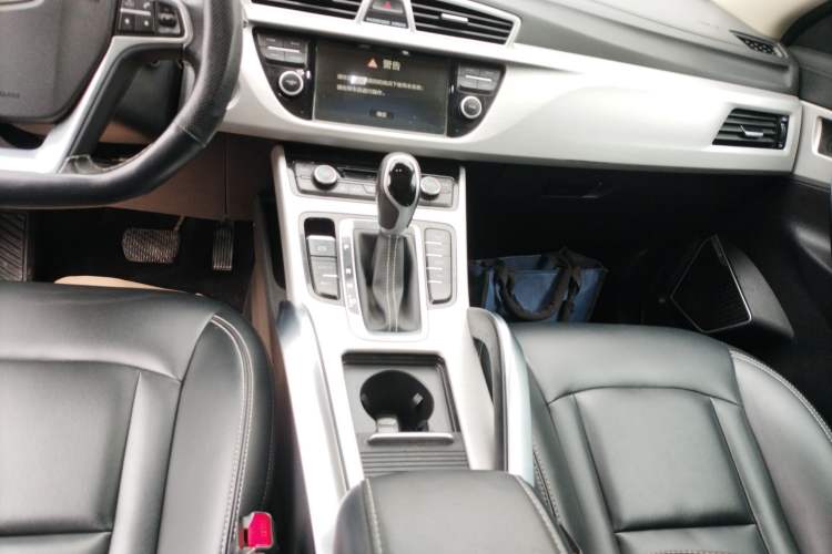 Used Geely Auto Emgrand X7 Sport 2016 1.8TD Automatic Smart Connectivity Version
