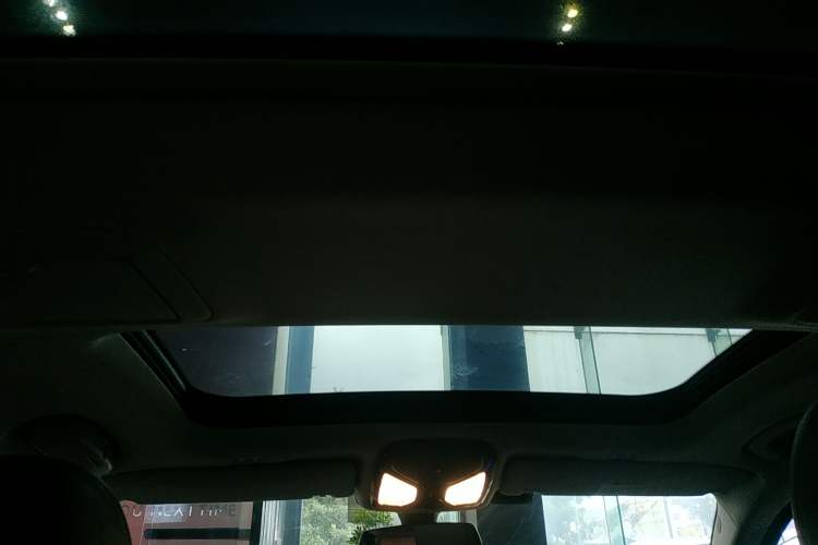 Used BMW 5 Series New Energy 2020 Mileage Upgrade Version 530Le Luxury Package
