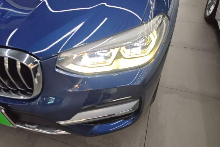 Used BMW X3 2018 xDrive25i Luxury Package China VI Emission Standard
