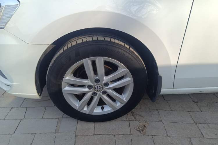 Used Volkswagen Jetta 2019 Dream Edition 1.4L Manual Fashion Version