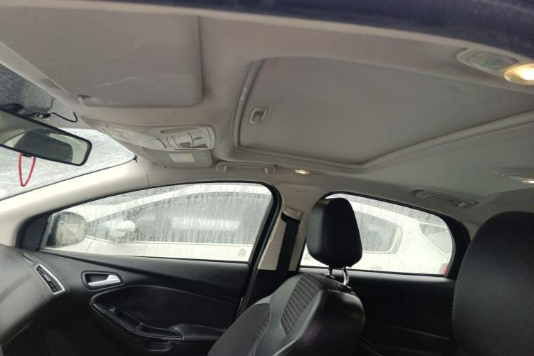 Used Ford Focus 2017 Sedan 1.6L Automatic Fashion Edition Smart Drive Version