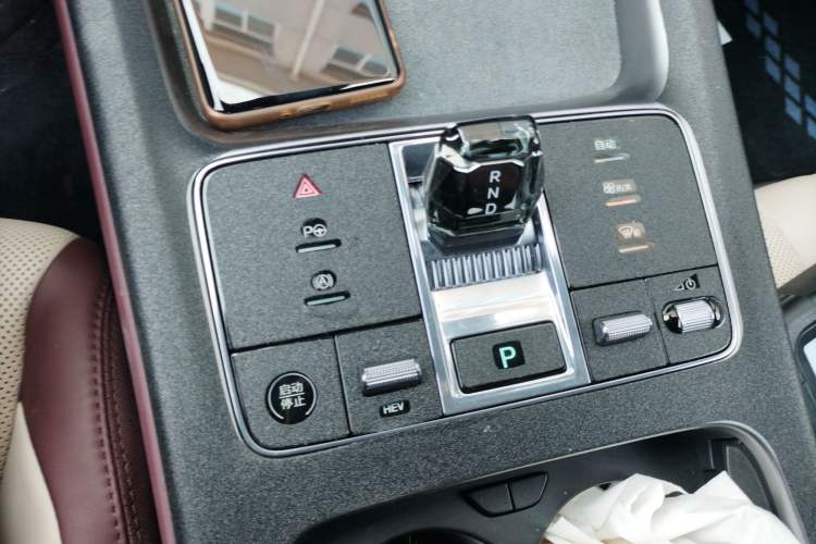 Used BYD Seal 2023 DM-i 1.5T 121km Flagship Model
