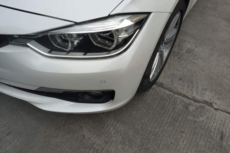 Used BMW 3 Series 2017 320Li Fashion Model
