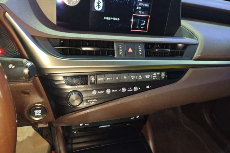 Used Lexus ES 2020 200 Excellence Edition
