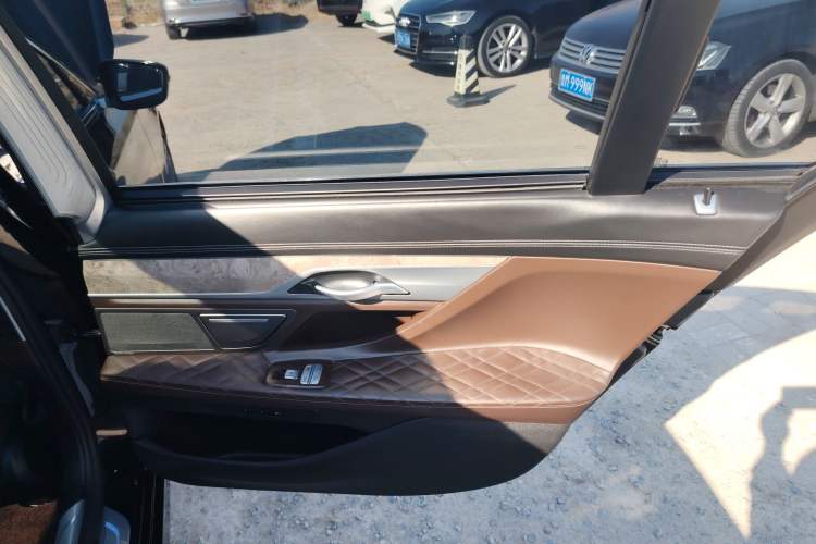 Used BMW 7 Series 2019 Restyled 740Li Leading Luxury Package