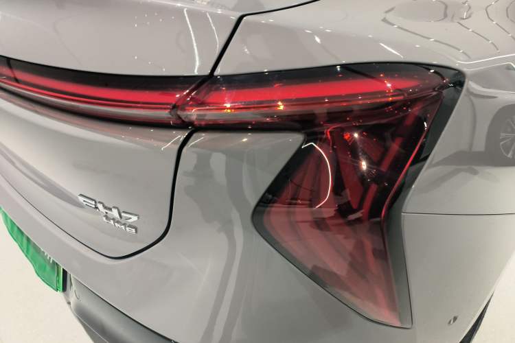 Used Hongqi EH7 2024 690 Pro