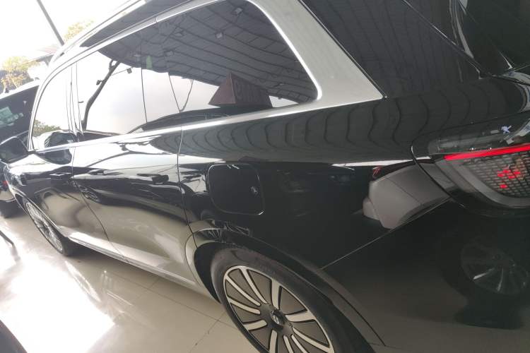 Used Hima AITO M9 2025 Extended-Range Max Version 52 kWh 6-Seater Edition