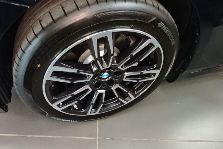 Used BMW 5 Series 2025 530Li Leading Model M Sport Package
