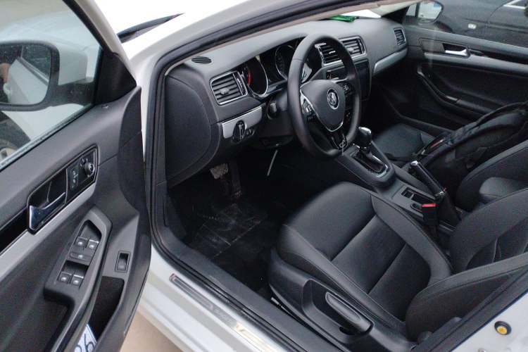 Used Volkswagen Sagitar 2018 1.6L Automatic Comfort Model