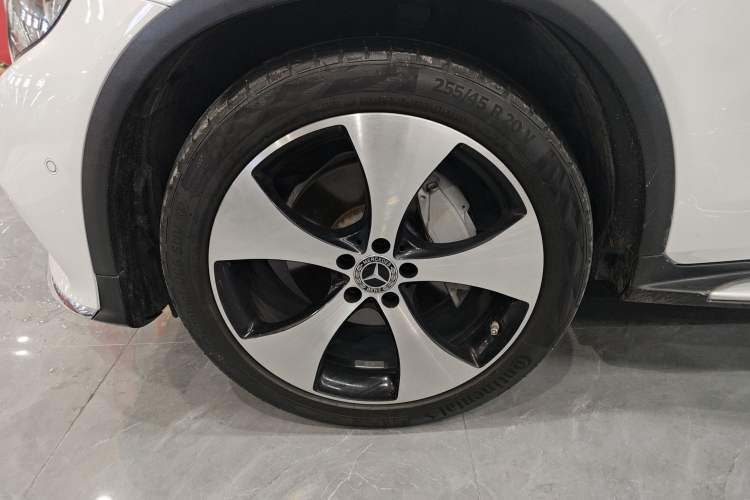 Used Mercedes-Benz GLC 2018 GLC 300 4MATIC Sport Edition
