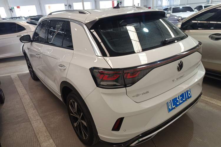 Used Volkswagen T-ROC 2023 300TSI DSG Two-Wheel-Drive Chen Guang Edition
