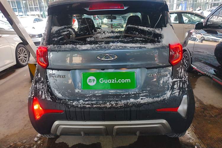 Used Chery Little Ant 2022 Revised Version Sweet Pink Edition Half-Sugar Version Lithium Iron Phosphate 30.7 kWh 30 kW 301 km