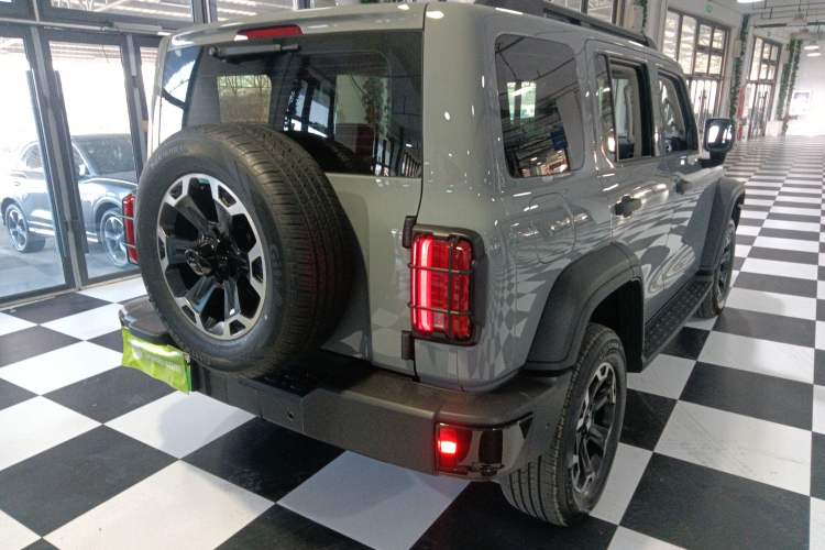 Used Tank 300 New Energy 2025 Hi4-T
