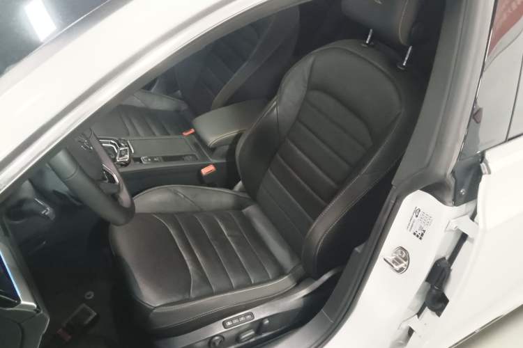 Used Volkswagen FAW-Volkswagen CC 2023 380TSI Striking Edition