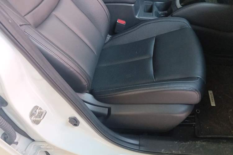 Used Nissan X-Trail 2022 2.0L Two-Wheel Drive Smart Connect & Comfort Edition
