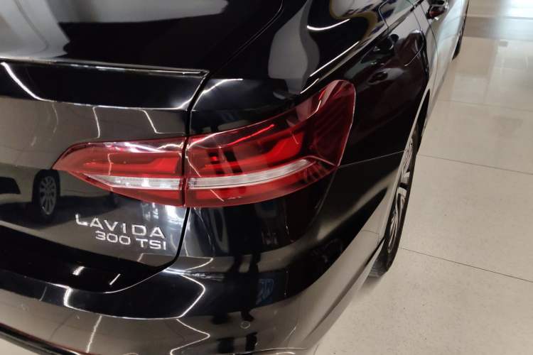 Used Volkswagen Lavida 2024 300TSI DSG Starry Sky Deluxe Edition
