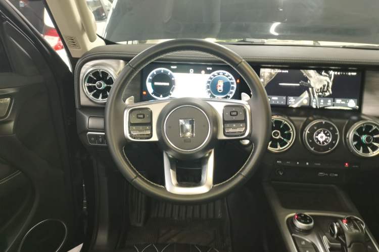 Used Tank 300 2023 Off-Road Edition 2.0T Challenger
