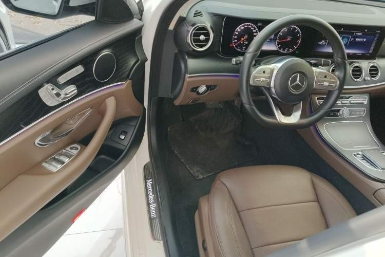 Used Mercedes-Benz E-Class 2019 E 300 L Sport Luxury Edition
