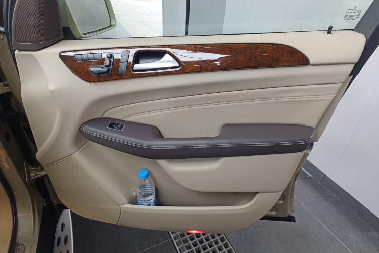 Used Mercedes-Benz M-Class 2012 ML 350 Luxury Edition