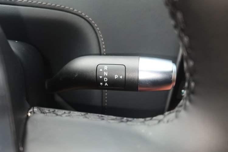 Used Li Auto L9 2022 Max model
