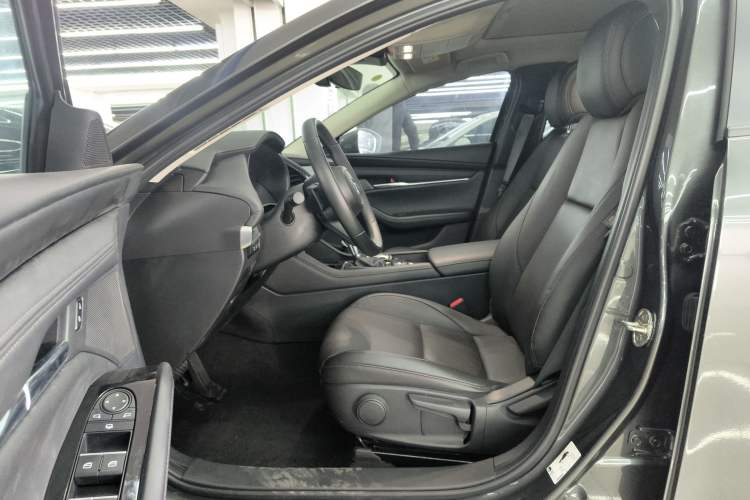 Used Mazda Mazda 3 Axela 2023 2.0L Automatic Zhiya Edition