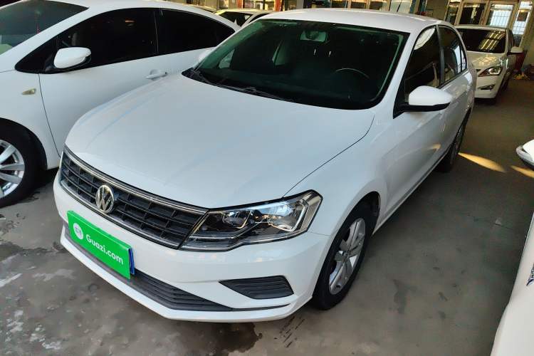 Used Volkswagen Jetta 2019 Dream Edition 1.4L Manual Fashion Version