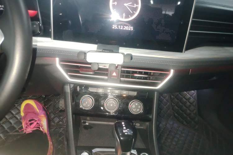 Used Volkswagen Sagitar 2023 300TSI DSG Excellence Edition
