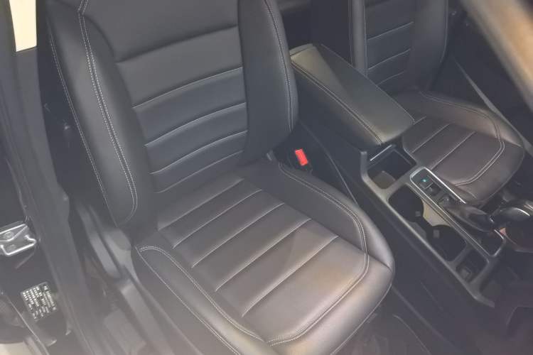 Used Ford Kuga 2019 EcoBoost 180 Two-Wheel-Drive Platinum Edition China VI Standard
