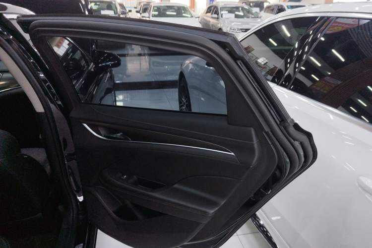 Used Buick LaCrosse 2022 552T Luxury Version
