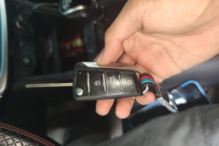 Used  Refine S3 2017 1.6L Manual Luxury Smart Model
