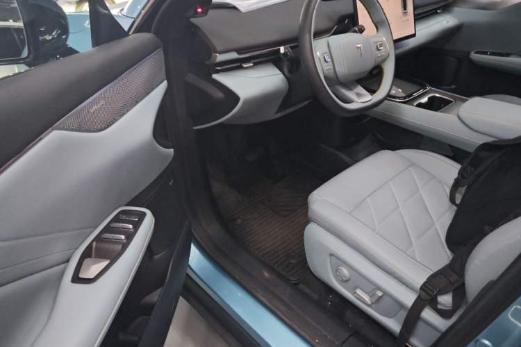 Used  S05 2024 510 Ultra Pure Electric Version