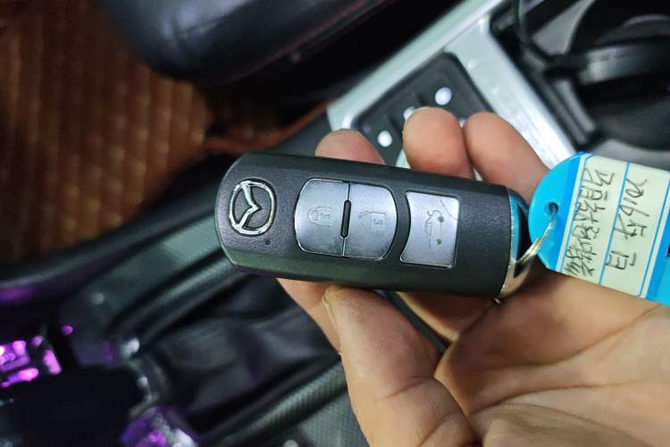 Used Mazda Atenza 2015 2.5L Blue Sky Prestige Edition
