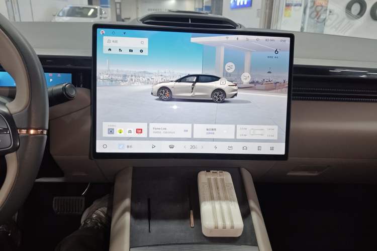 Used Lynk & Co Z10 2025 95 kWh 702 km All-Wheel Drive Intelligent Driving Ultra
