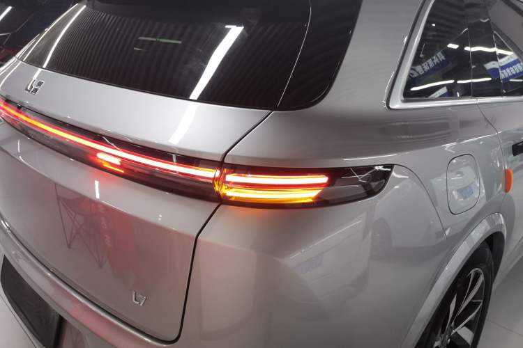 Used Li Auto L7 2023 Pro Model
