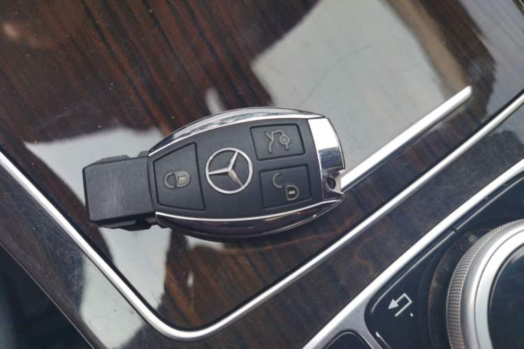 Used Mercedes-Benz C-Class 2017 Facelift C 200 L