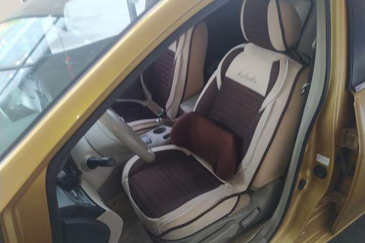 Used Nissan Tiida 2011 1.6L CVT Comfort Model
