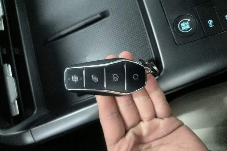 Used BYD Qin PLUS 2025 EV Smart Drive Edition 420KM Leading Model