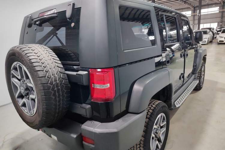 Used  BJ40 2016 40L 2.3T Automatic All-Wheel Drive Premium Edition