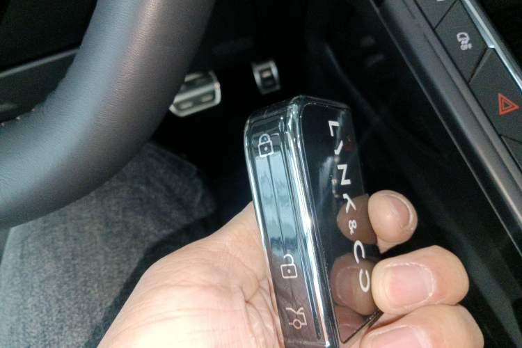 Used Lynk & Co 06 2020 1.5T YAO Halo
