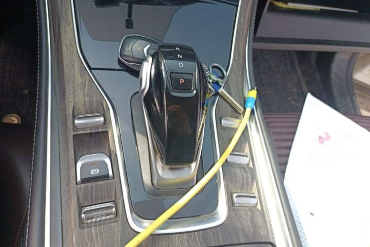 Used  E5 2023 1.5L DE-i 100KM Comfort Edition 7-Seater