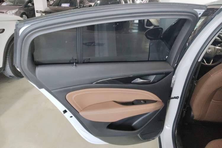 Used Buick Regal 2020 552T Luxury Version
