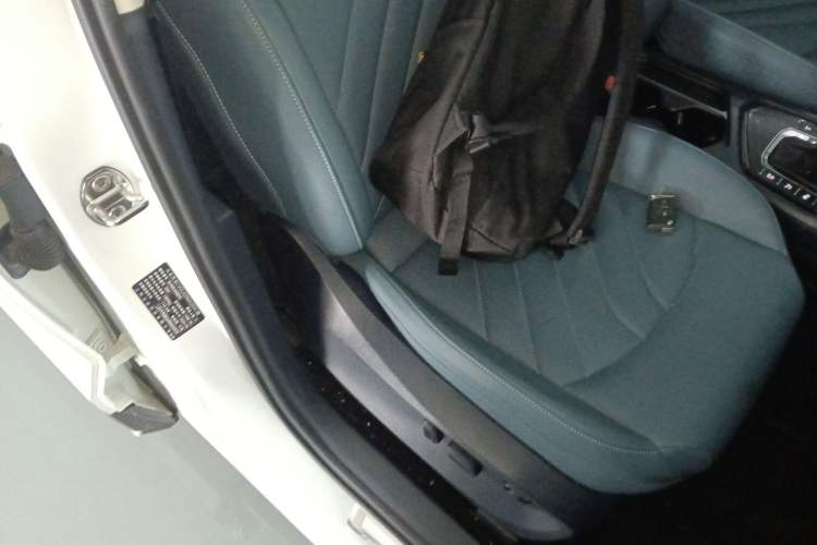 Used Volkswagen Tharu 2024 300TSI Two-Wheel-Drive Moon Luxury Edition